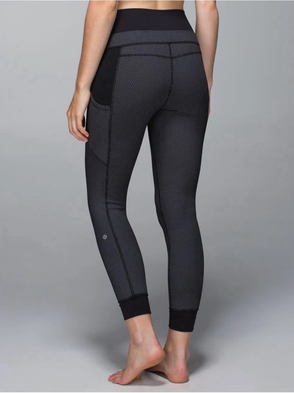 Lululemon gray and black Leggings M